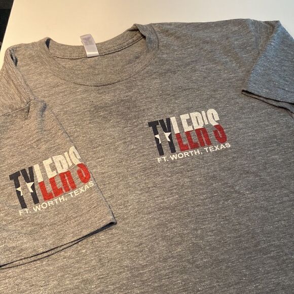Tyler’s Fort Worth Gray Logo Shirt Texas Flag Unisex Size Medium - Picture 2 of 3